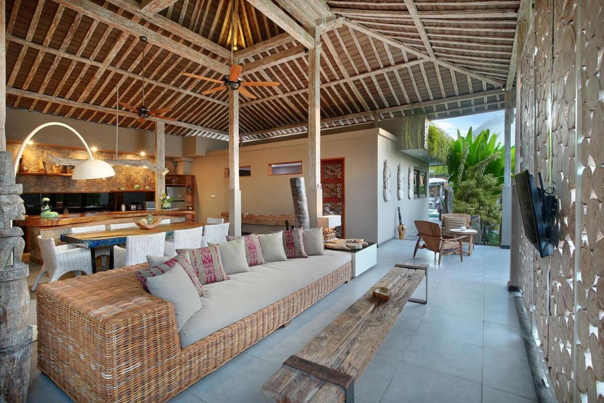 Gahana Bali Villa เซมินยัค ภายนอก รูปภาพ